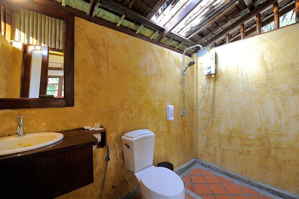 Phi Phi Banyan Villa Екстер'єр фото